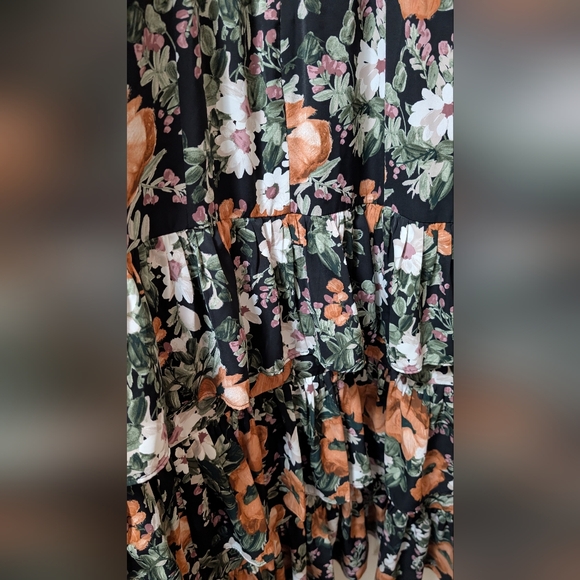 Abercrombie & Fitch Ruffle Tiered Black Orange Floral Maxi Dress Size XS - Picture 7 of 7